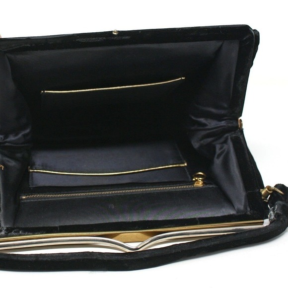 Vintage Black Velvet Cocktail Purse Handbag Lush Feel w Satin Lining - Hey Viv - Picture 4 of 6
